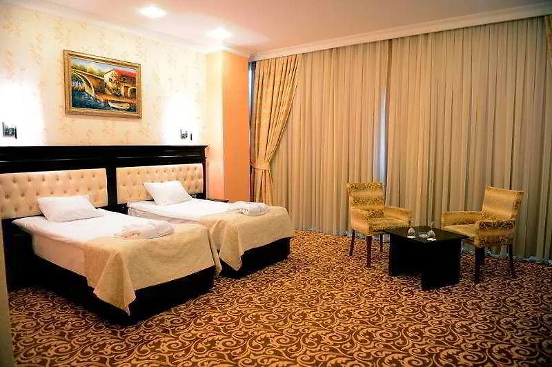 New Baku Hotel 4*,